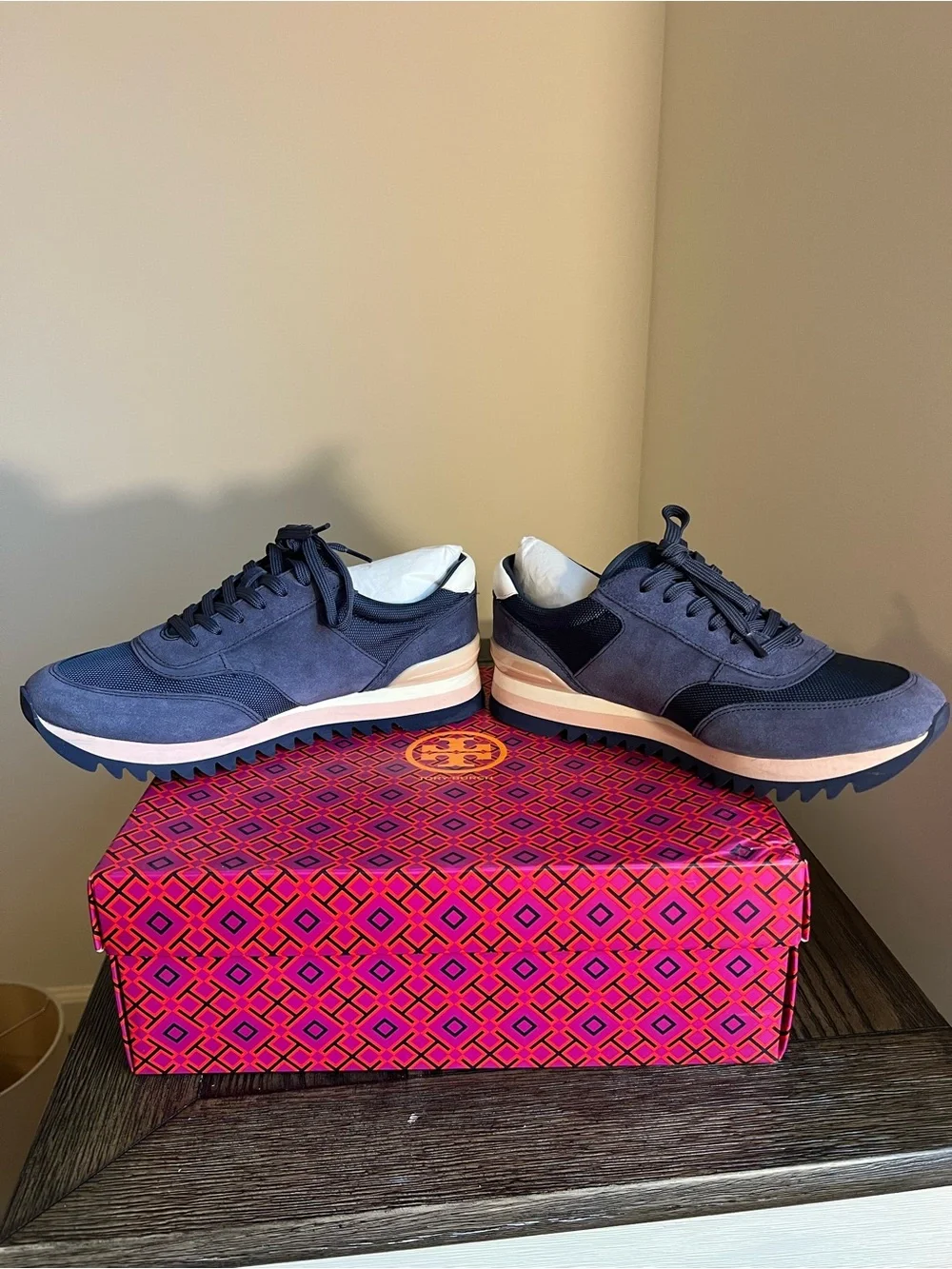 Tory Burch Sawtooth Logo Runner Sneakers